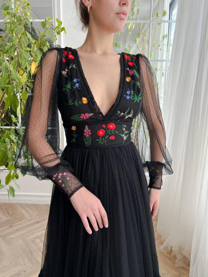 Nightfall Bouquet Midi Dress