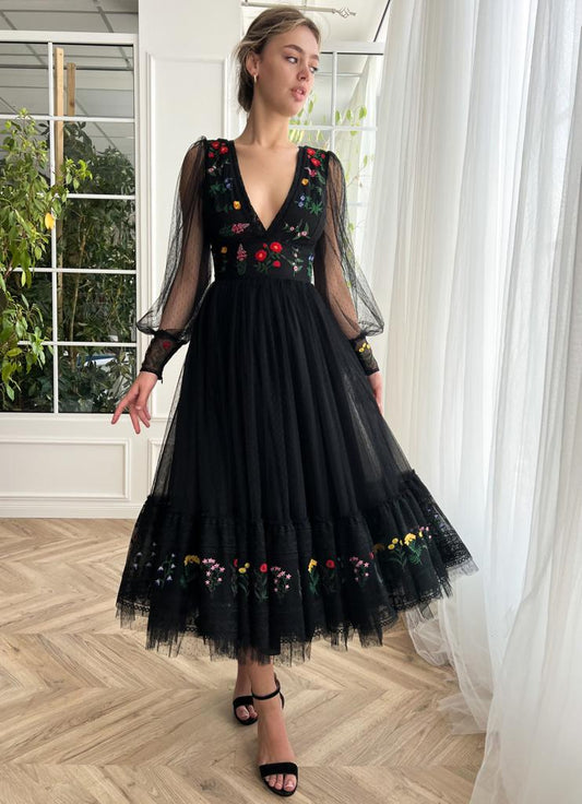 Nightfall Bouquet Midi Dress