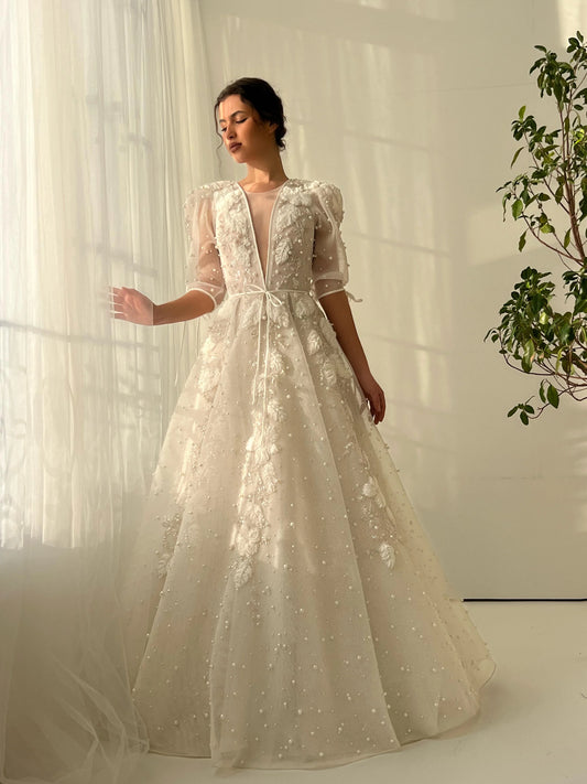 Lace of Distant Stars Elegant Evening Gown